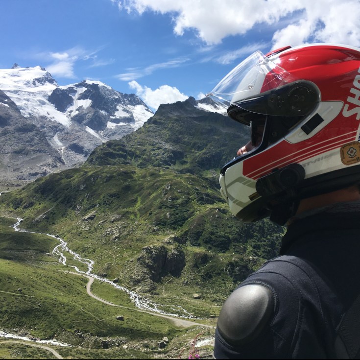 Motorcycle intercom review. The Buyee intercom