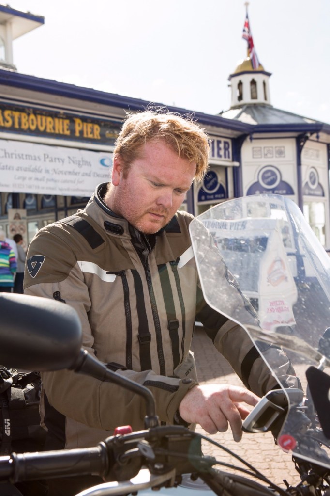 Review of the REV’IT Sand 3 motorcycle jacket