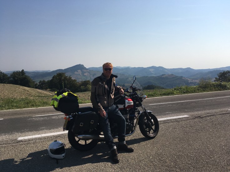 Review of the REV’IT Sand 3 motorcycle jacket